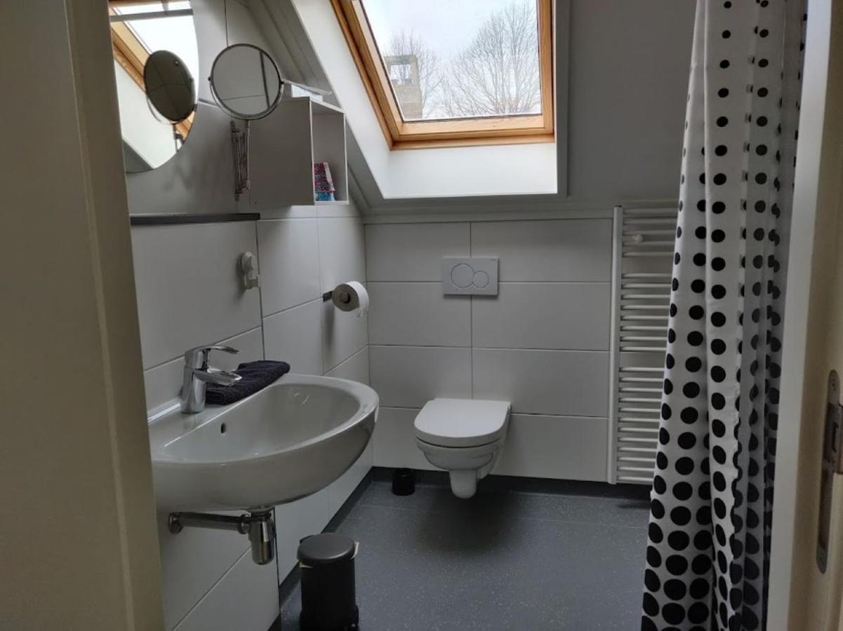 Logement De School Middelburg Rum bild